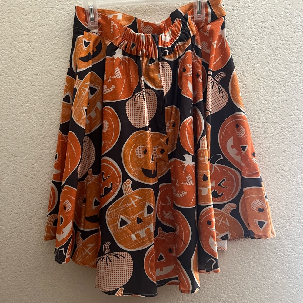 Retrolicious skirt - Picture 2 of 3